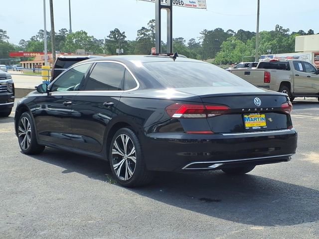 Used 2021 Volkswagen Passat 2.0T SE FWD image 7