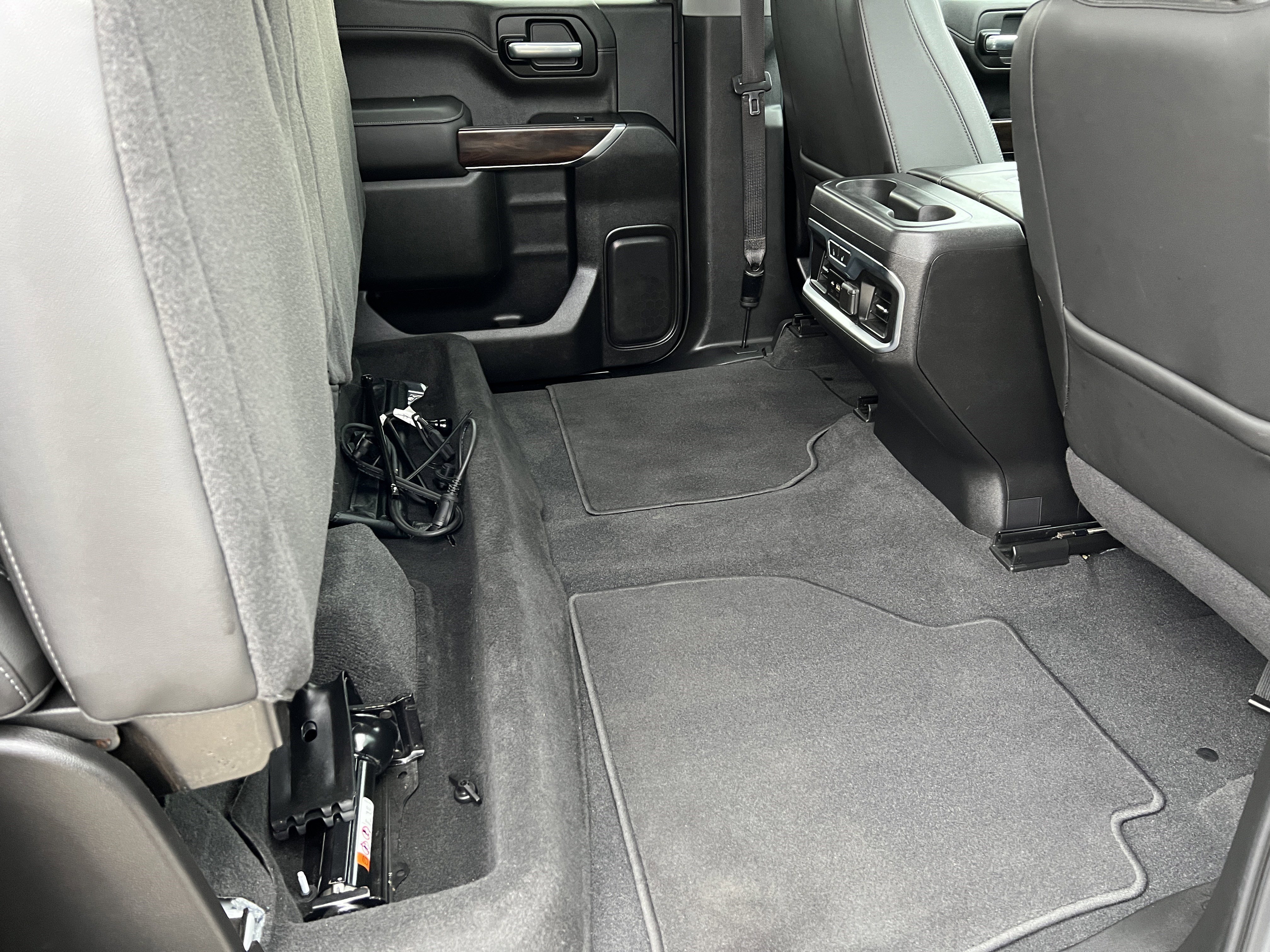 Used 2020 GMC Sierra 1500 SLT w/ SLT Premium Package AWD/4WD image 22