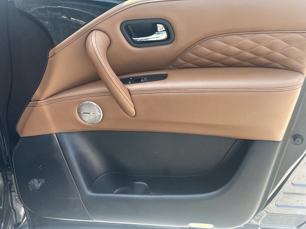 Used 2023 INFINITI QX80 Sensory w/ Cargo Package AWD/4WD image 13