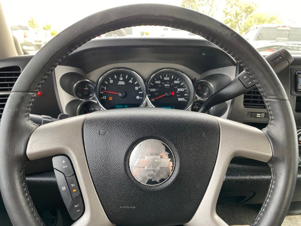 Used 2007 Chevrolet Silverado 2500 LT RWD image 20