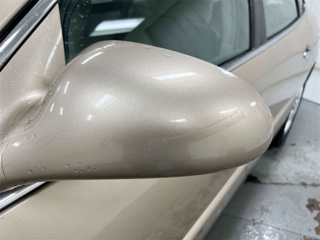 Used 2005 Buick LaCrosse CX image 28
