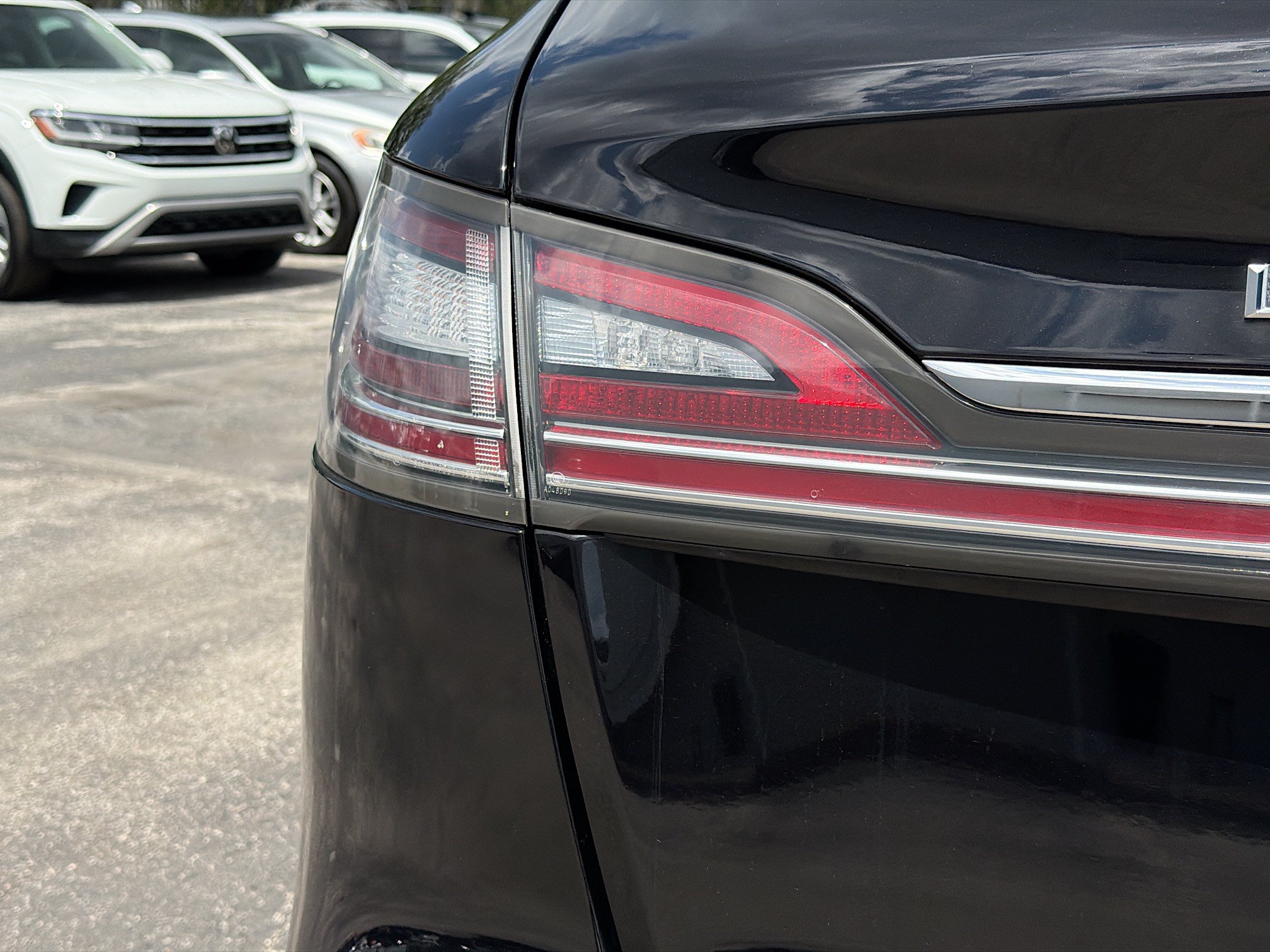 Used 2022 Lincoln Nautilus FWD w/ Premium Package image 10