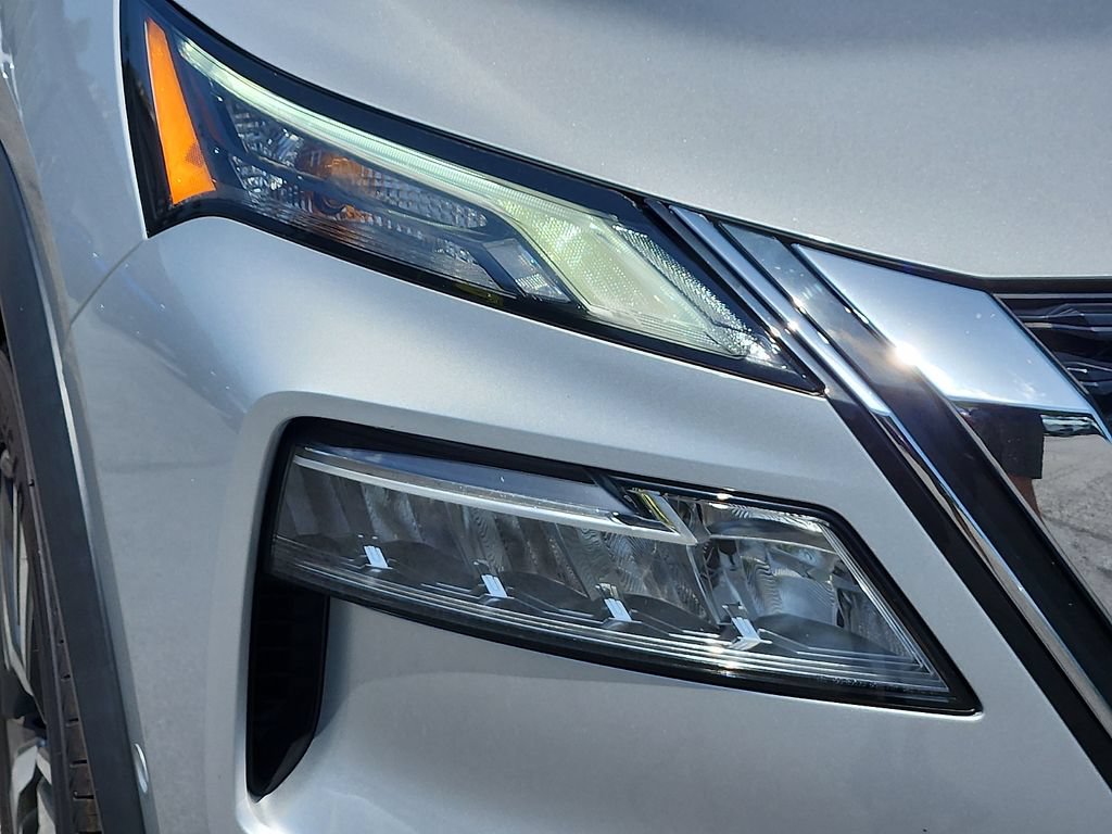 Certified 2023 Nissan Rogue SL w/ SL Premium Package AWD/4WD image 9