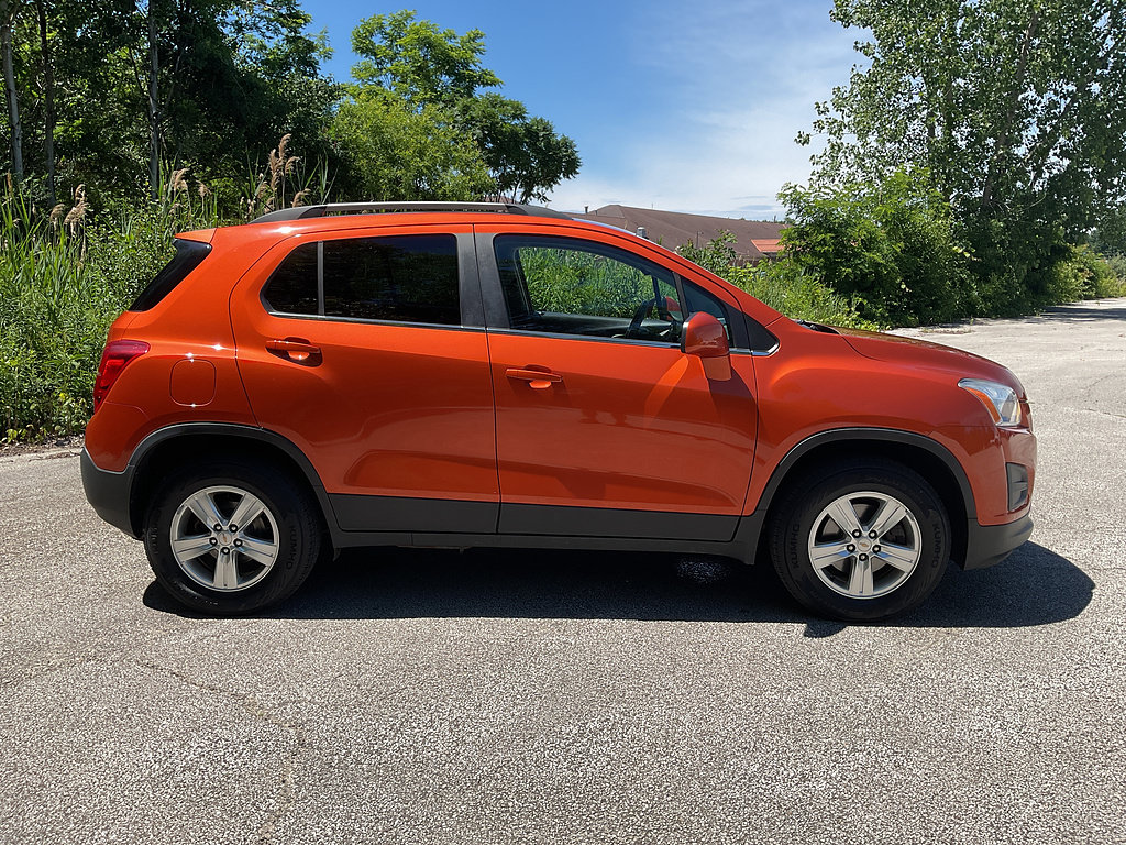 Used 2015 Chevrolet Trax LT AWD/4WD image 4