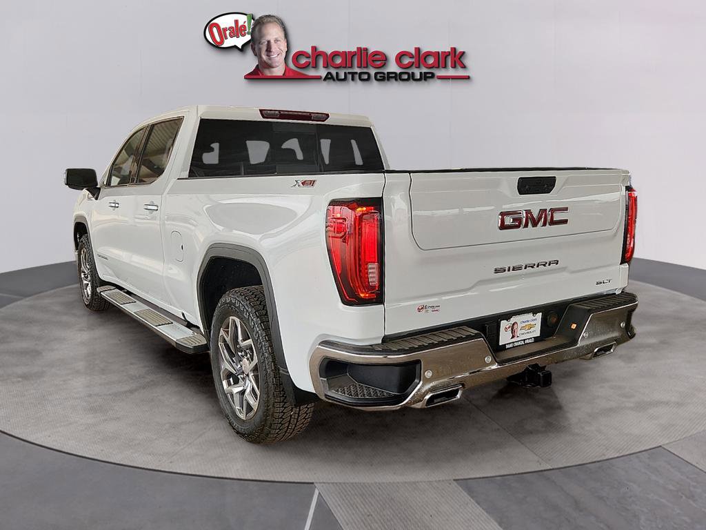 New 2026 GMC Sierra 1500 SLT AWD/4WD image 3