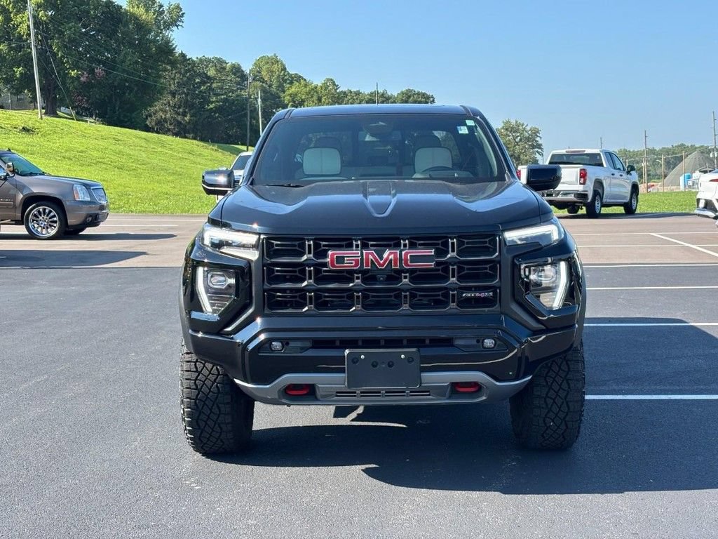 Used 2024 GMC Canyon AT4X AWD/4WD image 8