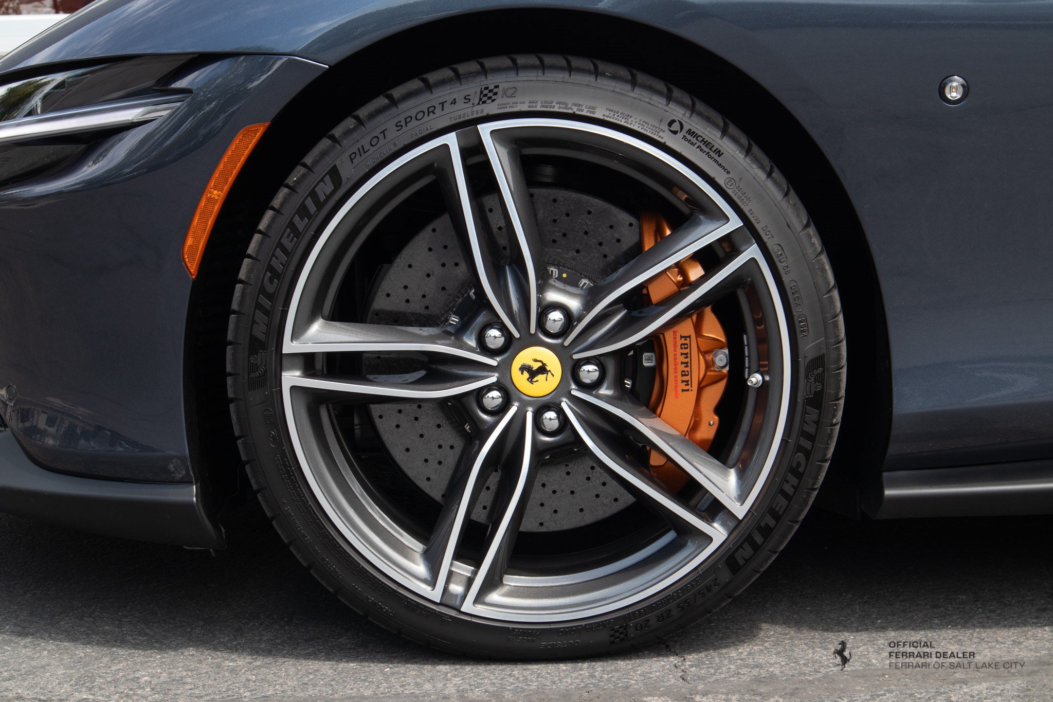 Used 2025 Ferrari Roma Spider RWD image 12
