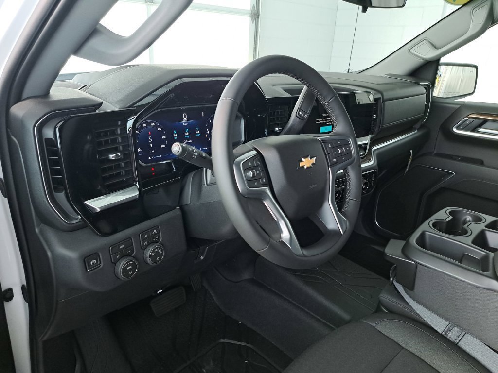 New 2026 Chevrolet Silverado 1500 LT w/ All Star Edition Plus AWD/4WD image 8
