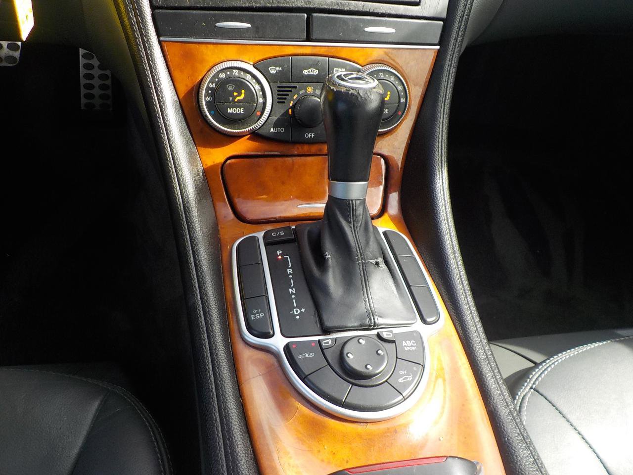 Used 2005 Mercedes-Benz SL 500 image 14