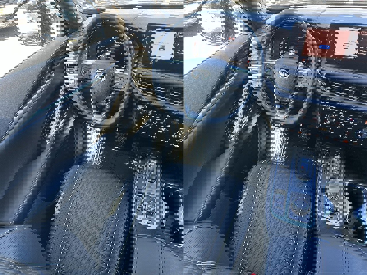 New 2026 INFINITI QX60 Autograph w/ Dark Cargo Package image 17