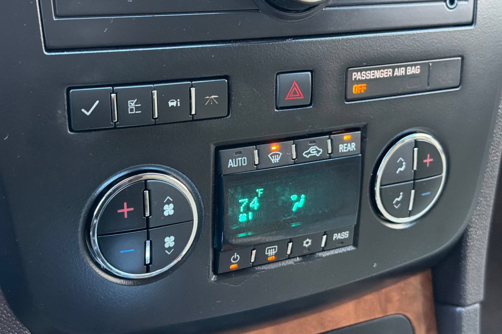 Used 2012 Buick Enclave Convenience FWD image 21