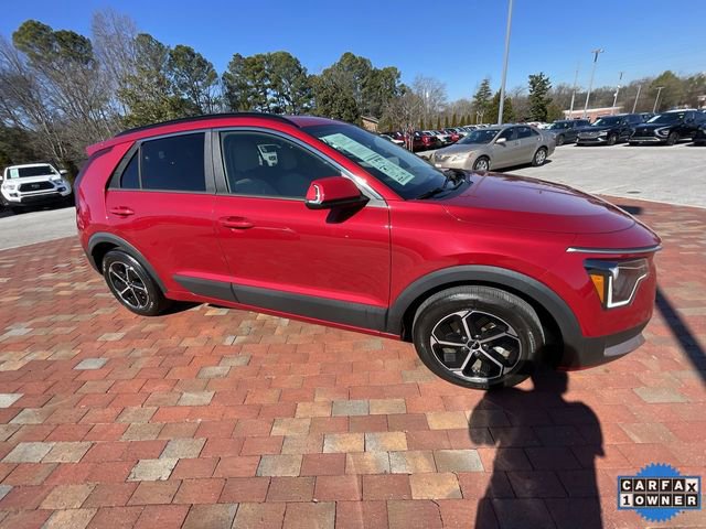 Used 2024 Kia Niro EX image 37
