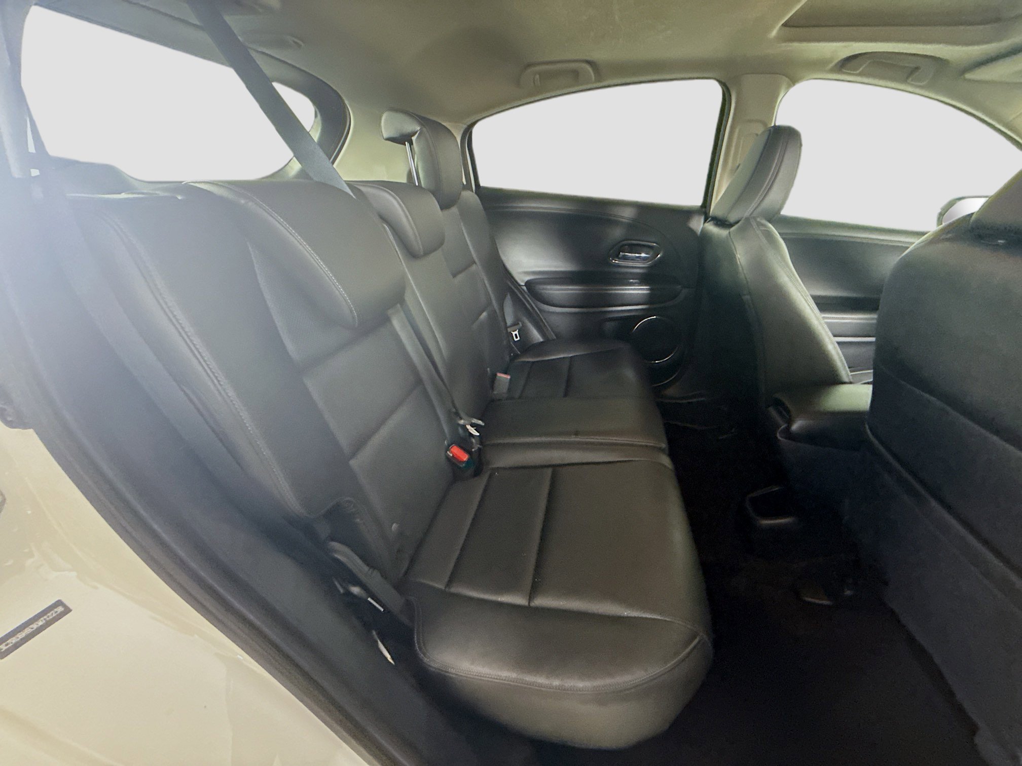 Used 2019 Honda HR-V Touring image 27