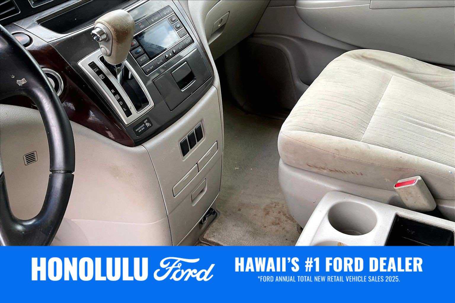 Used 2011 Nissan Quest SV FWD image 16