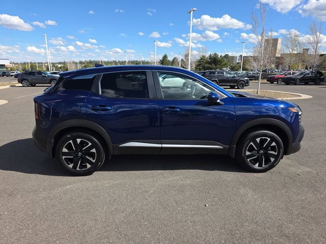Used 2025 Nissan Kicks SV image 2