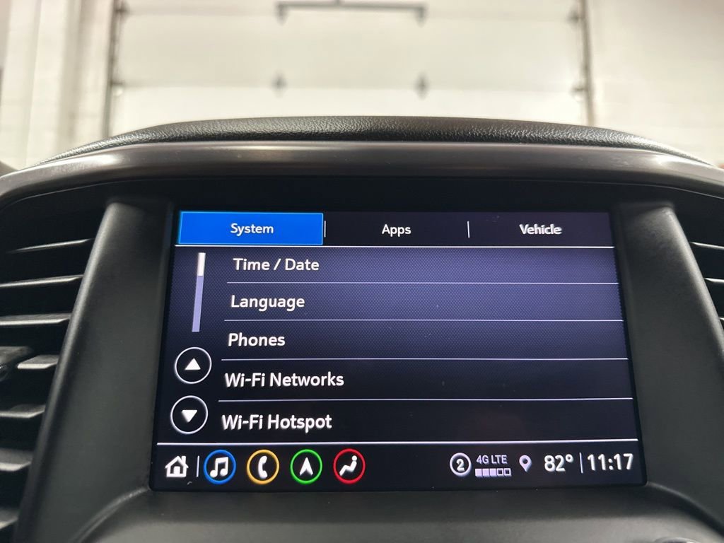 Used 2023 GMC Acadia AT4 w/ Preferred Package image 29