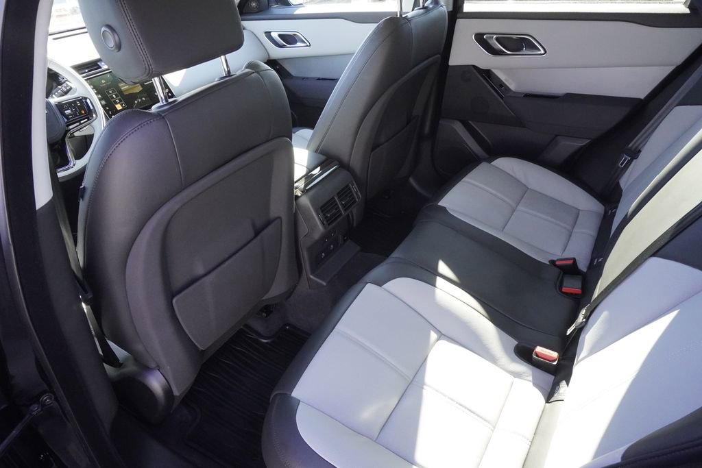 Used 2025 Land Rover Range Rover Velar S image 29