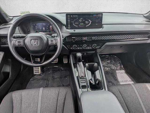 Used 2025 Honda Accord Sport image 19