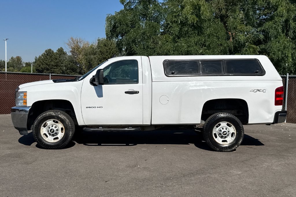 Used 2014 Chevrolet Silverado 2500 W/T AWD/4WD image 9