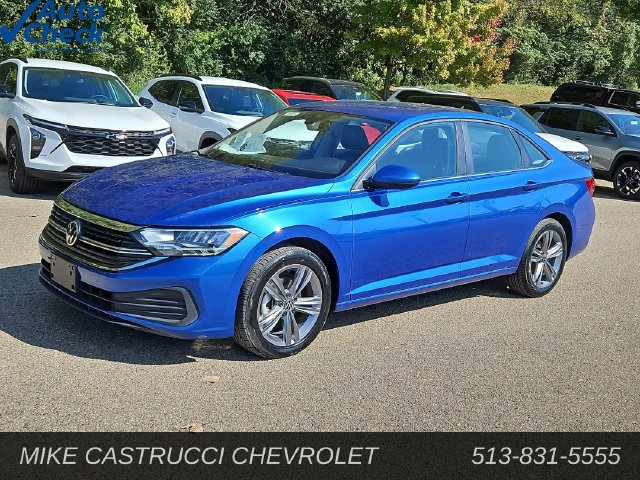 Used 2024 Volkswagen Jetta SE FWD image 1