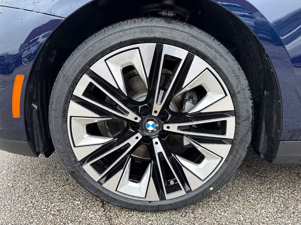 New 2026 BMW 530i xDrive image 9