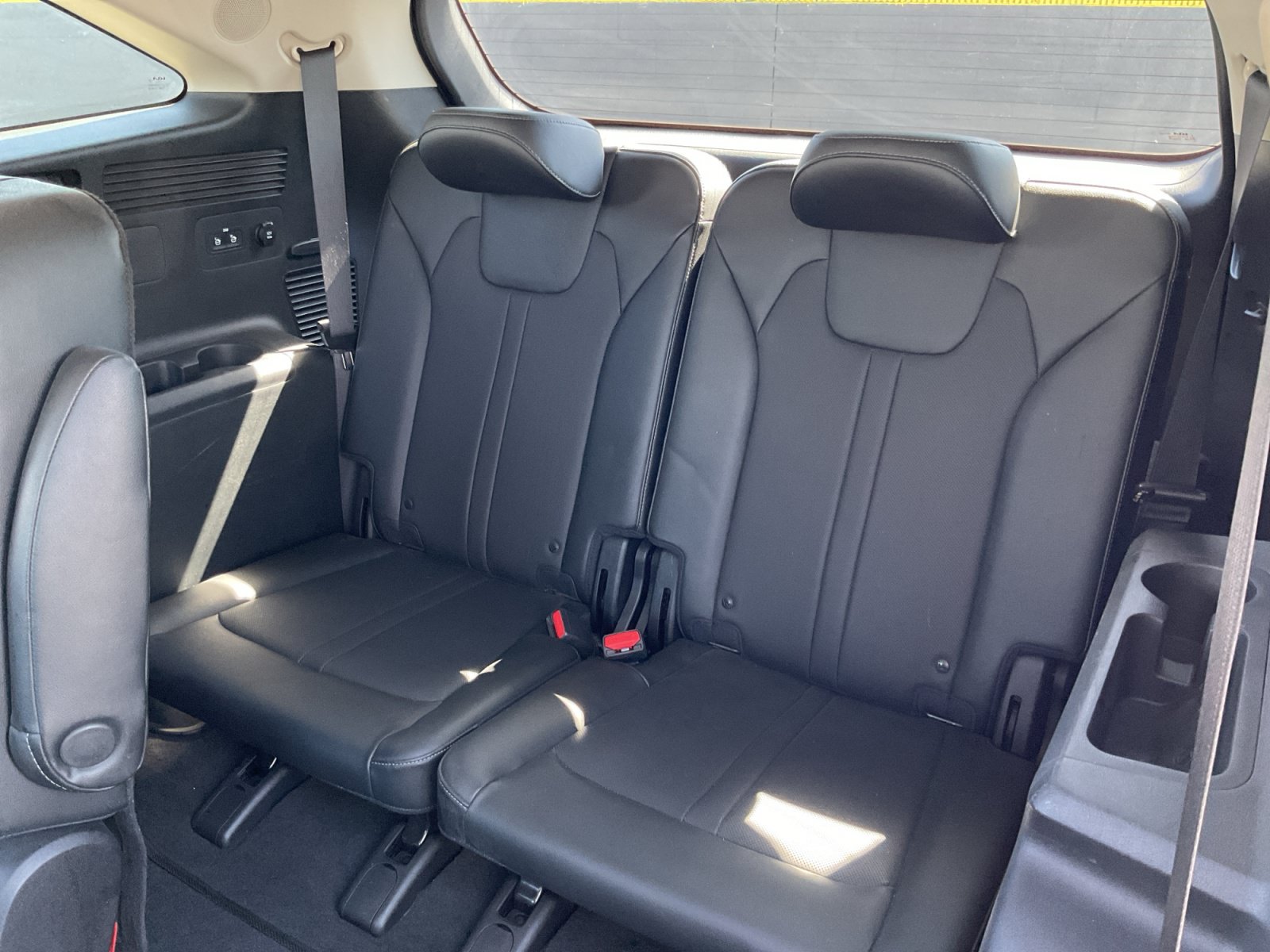 Used 2022 Kia Sorento SX FWD image 28