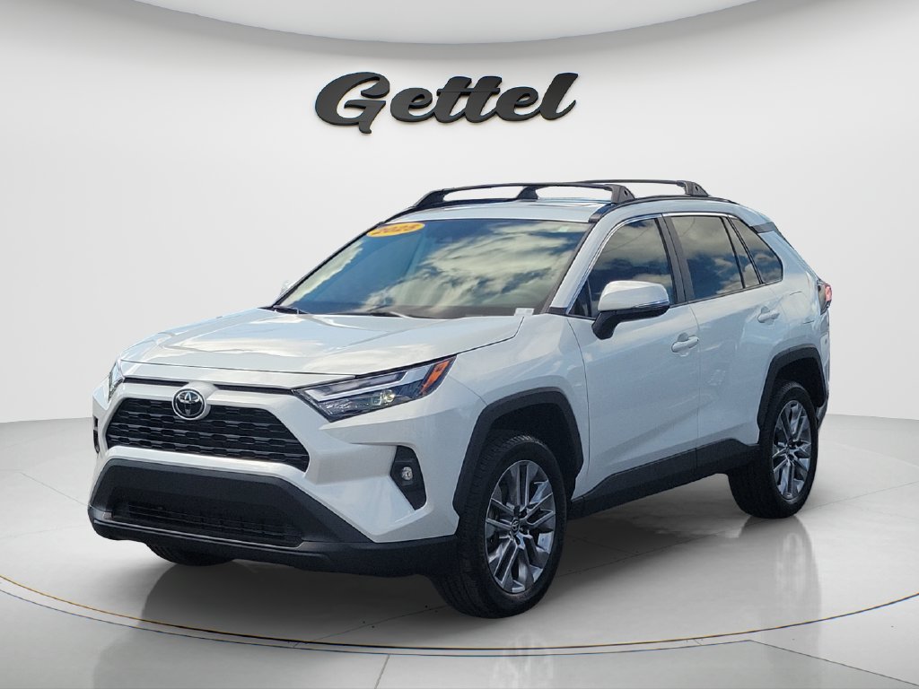 Used 2025 Toyota RAV4 XLE Premium w/ Weather Package FWD image 1