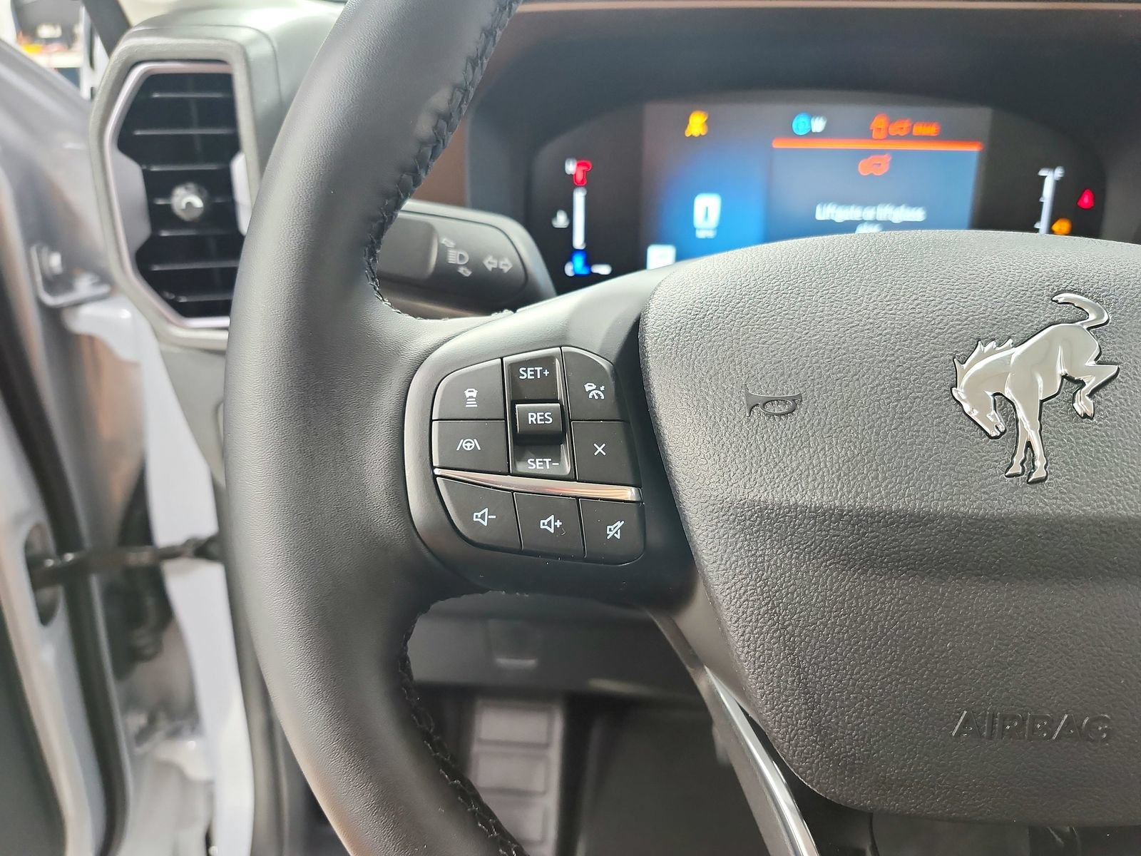 New 2026 Ford Bronco Sport Outer Banks w/ Outer Banks Tech Package+ AWD/4WD image 42