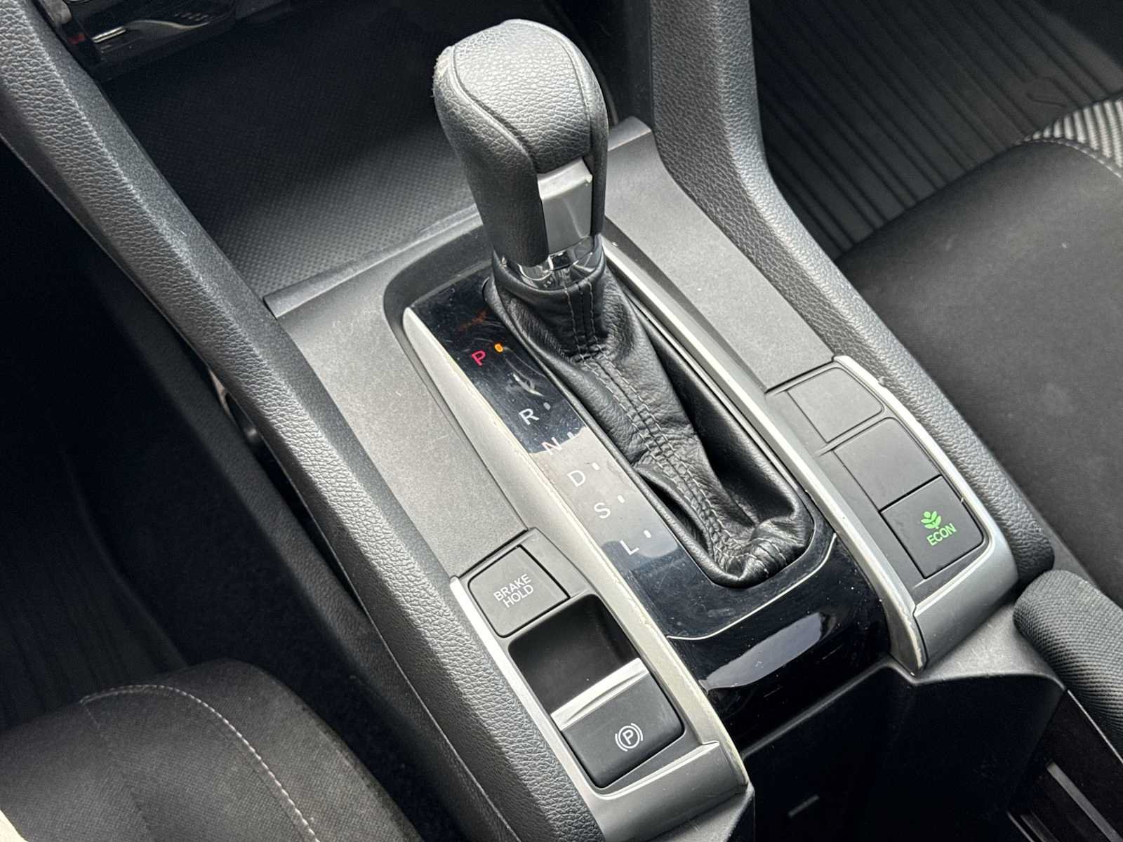 Used 2018 Honda Civic EX image 19