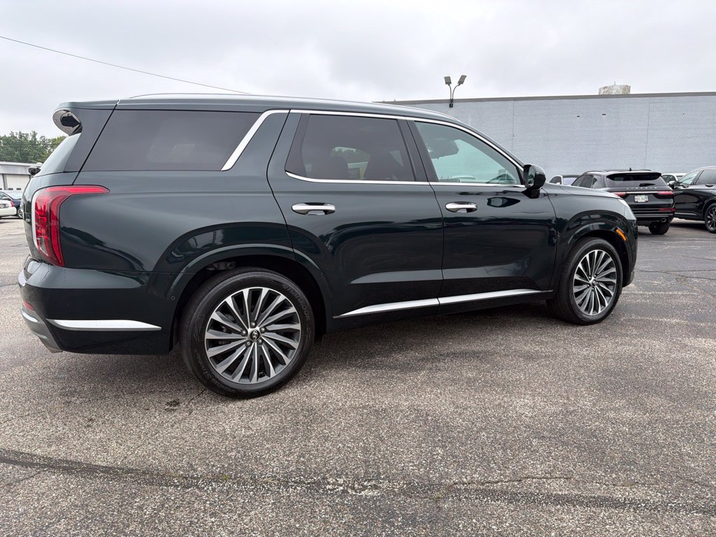 Used 2024 Hyundai Palisade Calligraphy AWD/4WD image 7