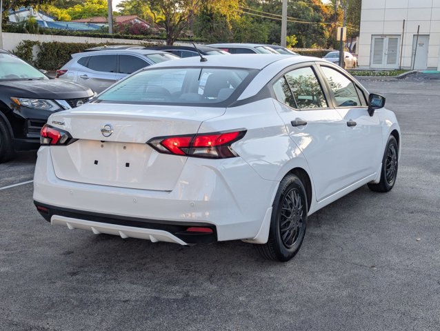 Used 2021 Nissan Versa S image 5