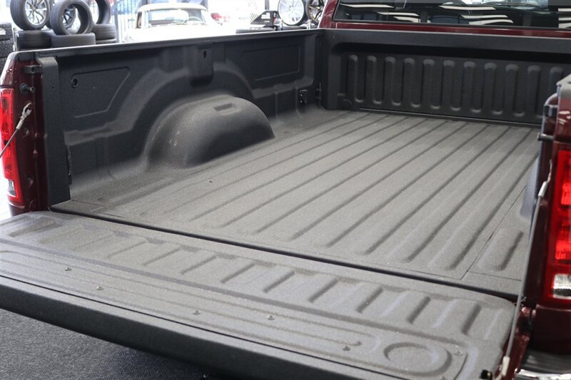 Used 2003 Dodge Ram 3500 Truck 4x4 Quad Cab DRW image 46