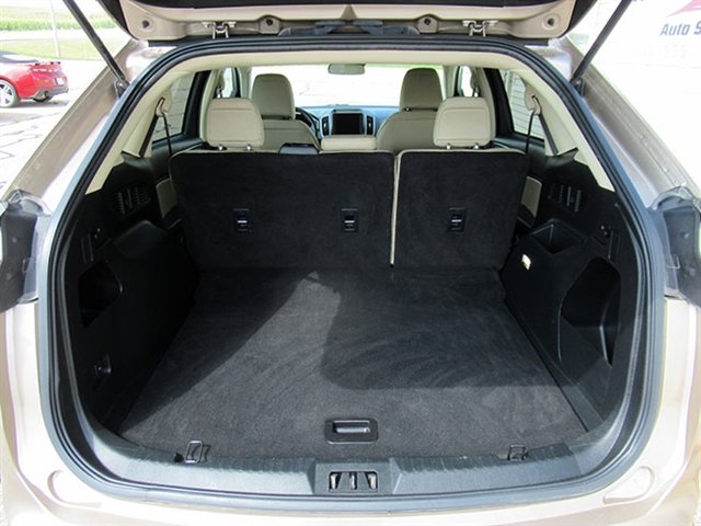 Used 2021 Ford Edge SE image 10