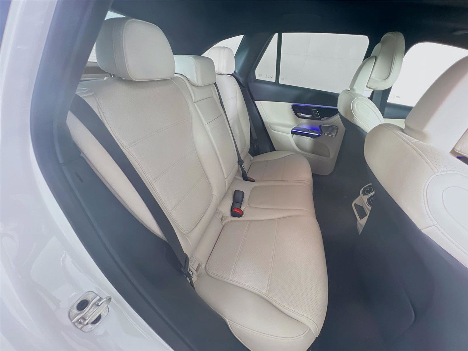 New 2026 Mercedes-Benz GLC 300 4MATIC image 27