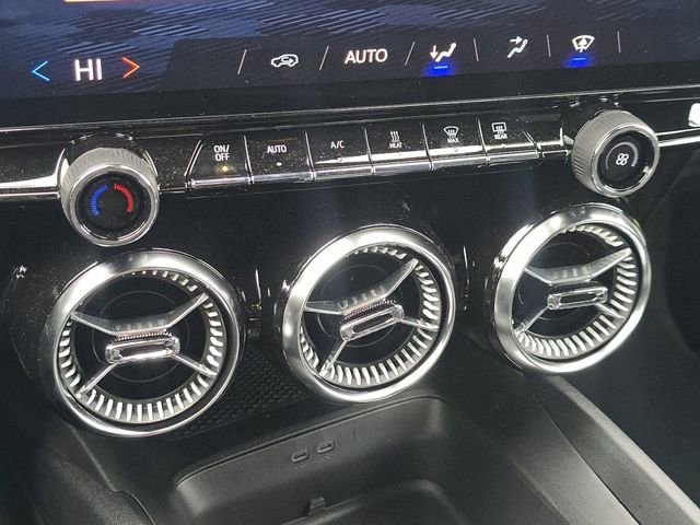 New 2025 Chevrolet Blazer EV LT image 31