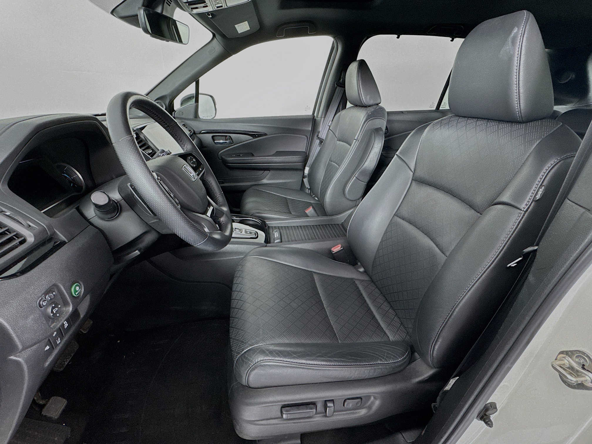 Certified 2019 Honda Passport Touring image 21