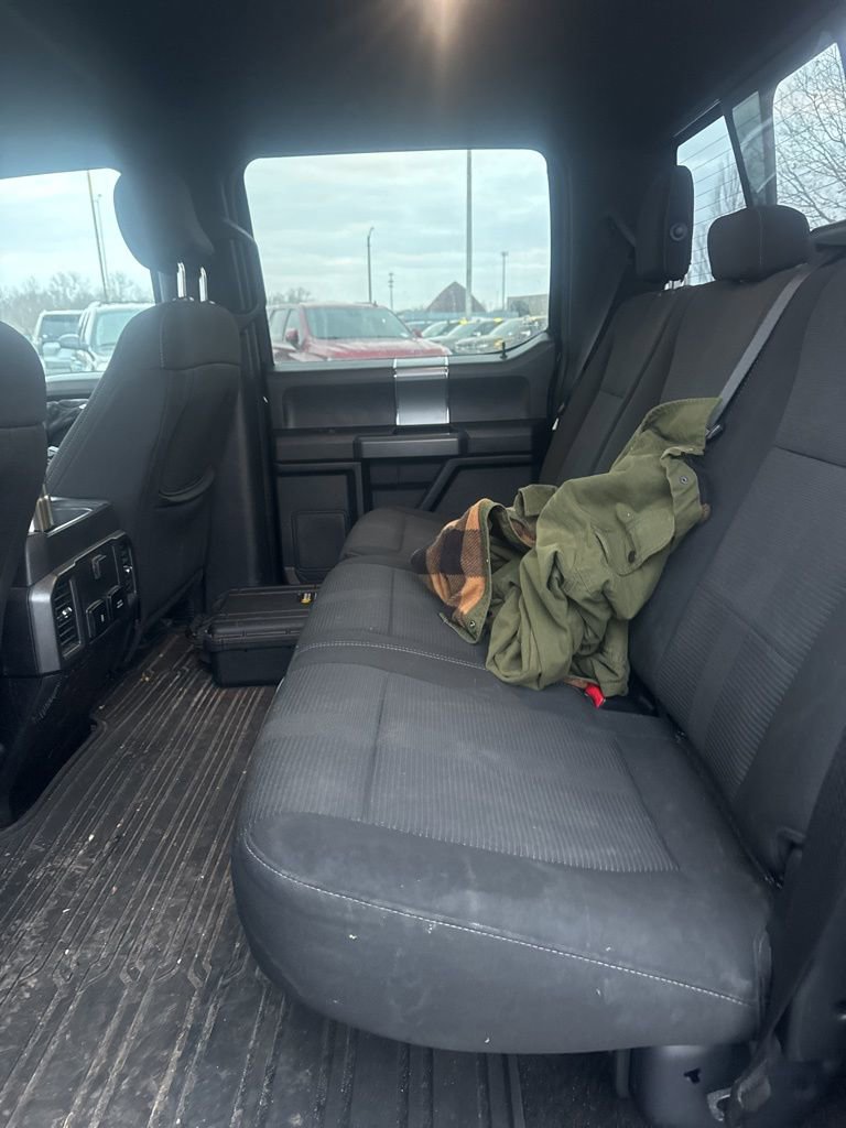 Used 2017 Ford F150 XLT w/ Equipment Group 302A Luxury image 9