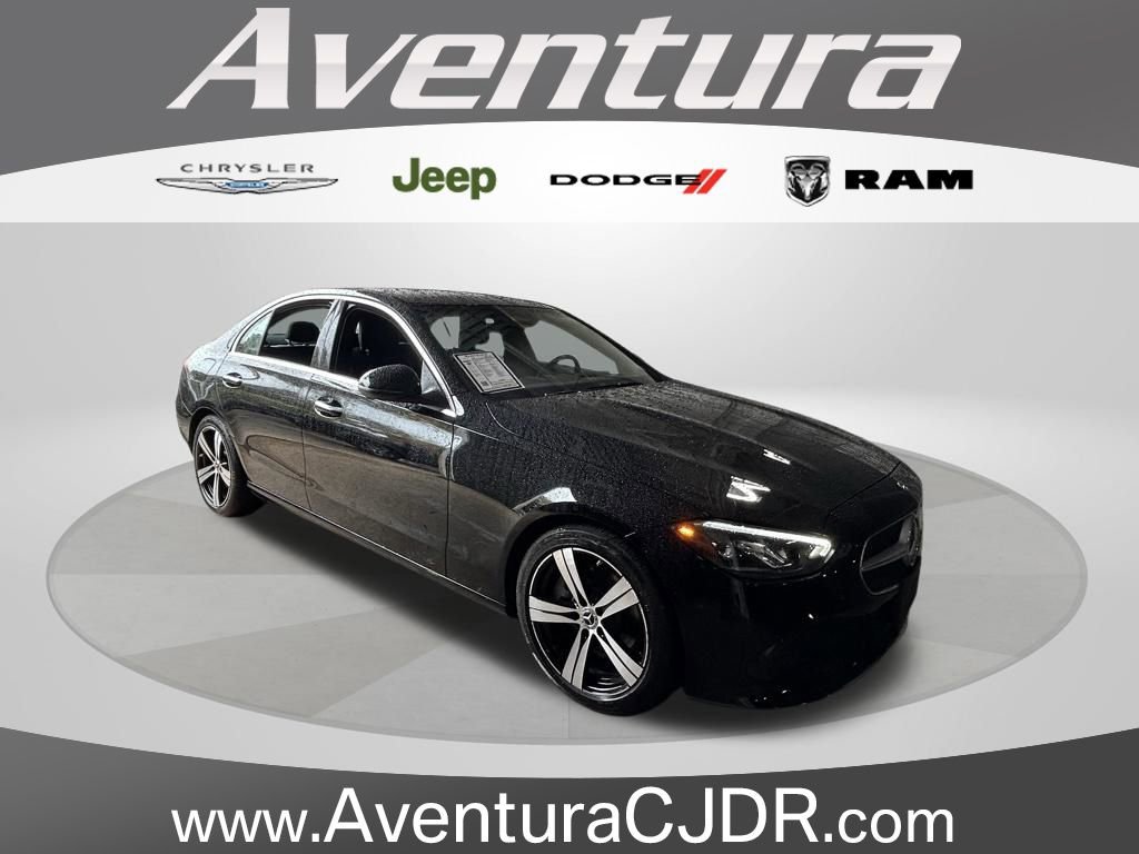 Used 2025 Mercedes-Benz C 300 4MATIC Sedan image 1