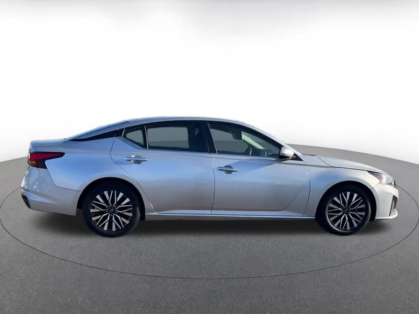 Used 2023 Nissan Altima 2.5 SV image 20