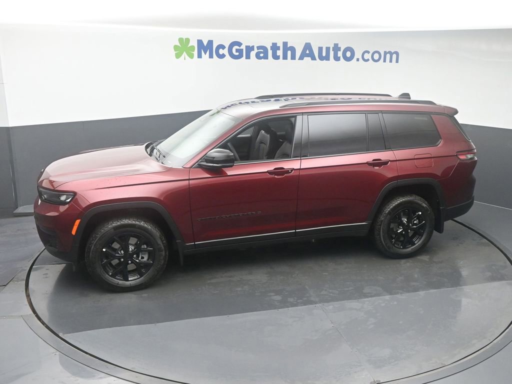 Used 2025 Jeep Grand Cherokee L Altitude AWD/4WD image 21