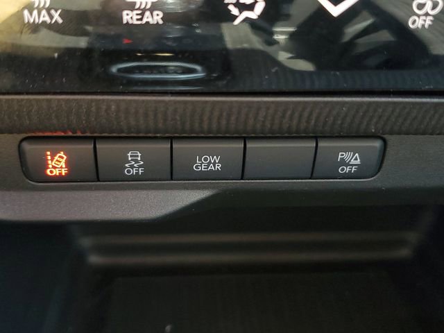 New 2026 Jeep Cherokee Limited image 34