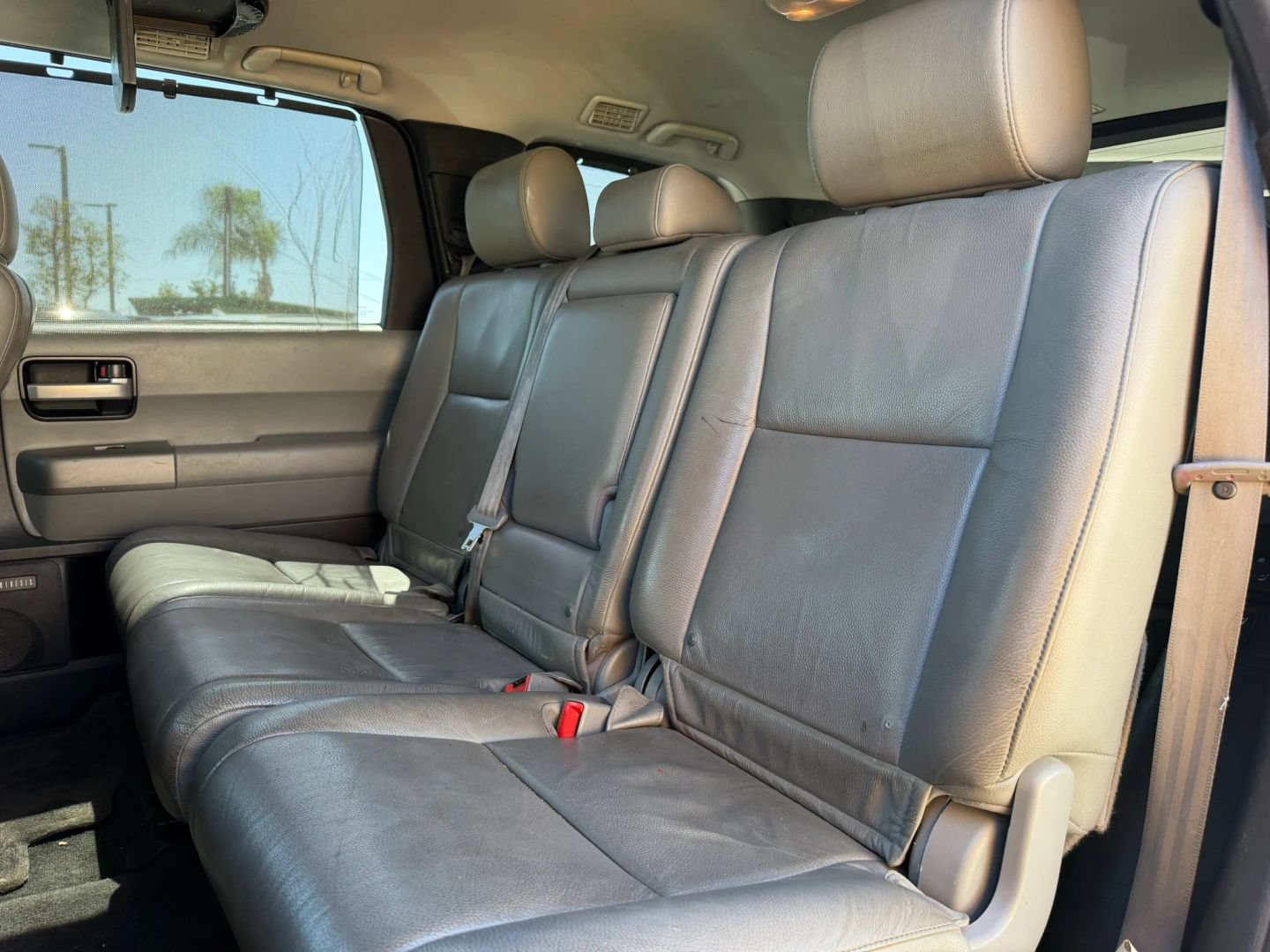 Used 2016 Toyota Sequoia Limited w/ Safety & Convenience Package AWD/4WD image 13