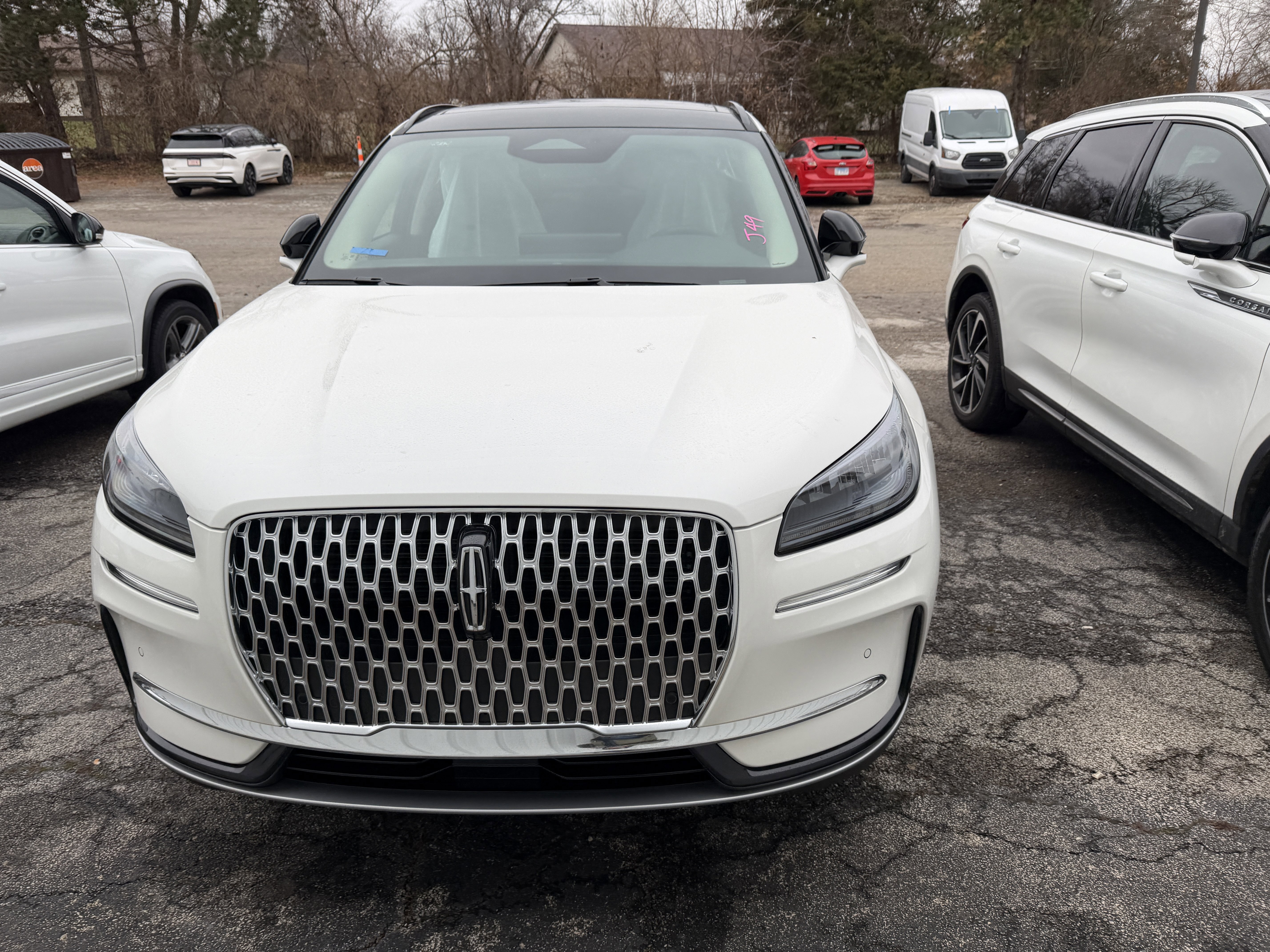 New 2026 Lincoln Corsair Premiere image 3