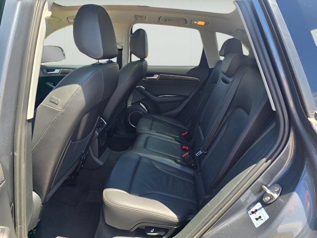 Used 2015 Audi Q5 2.0T Premium Plus w/ Technology Package AWD/4WD image 11