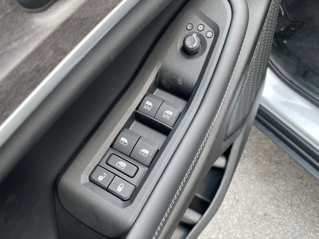 New 2025 Jeep Grand Cherokee L Limited image 13