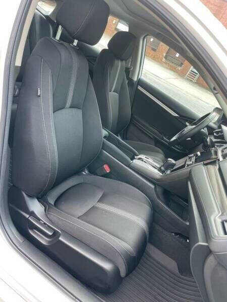 Used 2020 Honda Civic EX image 17