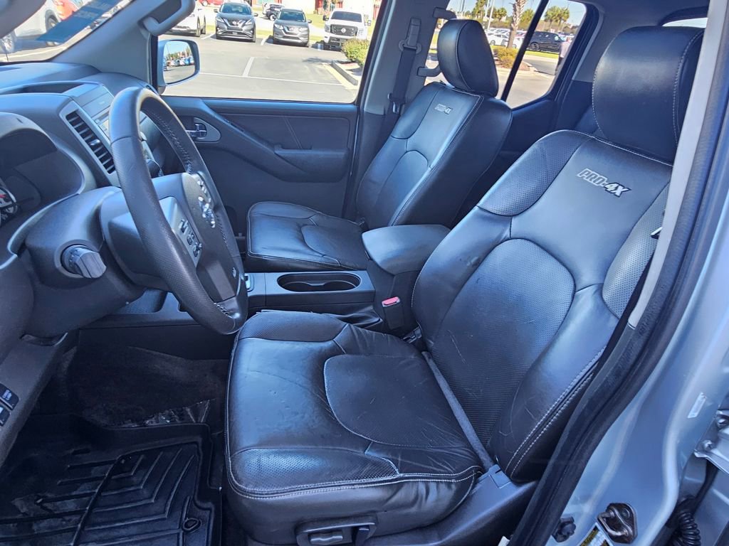 Used 2014 Nissan Frontier PRO-4X w/ Pro-4x Luxury Package AWD/4WD image 14
