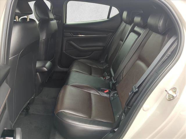 Used 2024 MAZDA MAZDA3 s image 19