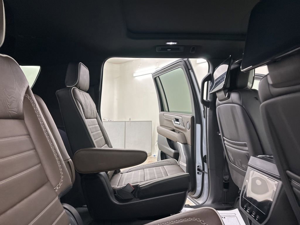 New 2026 GMC Yukon XL Denali Ultimate image 23