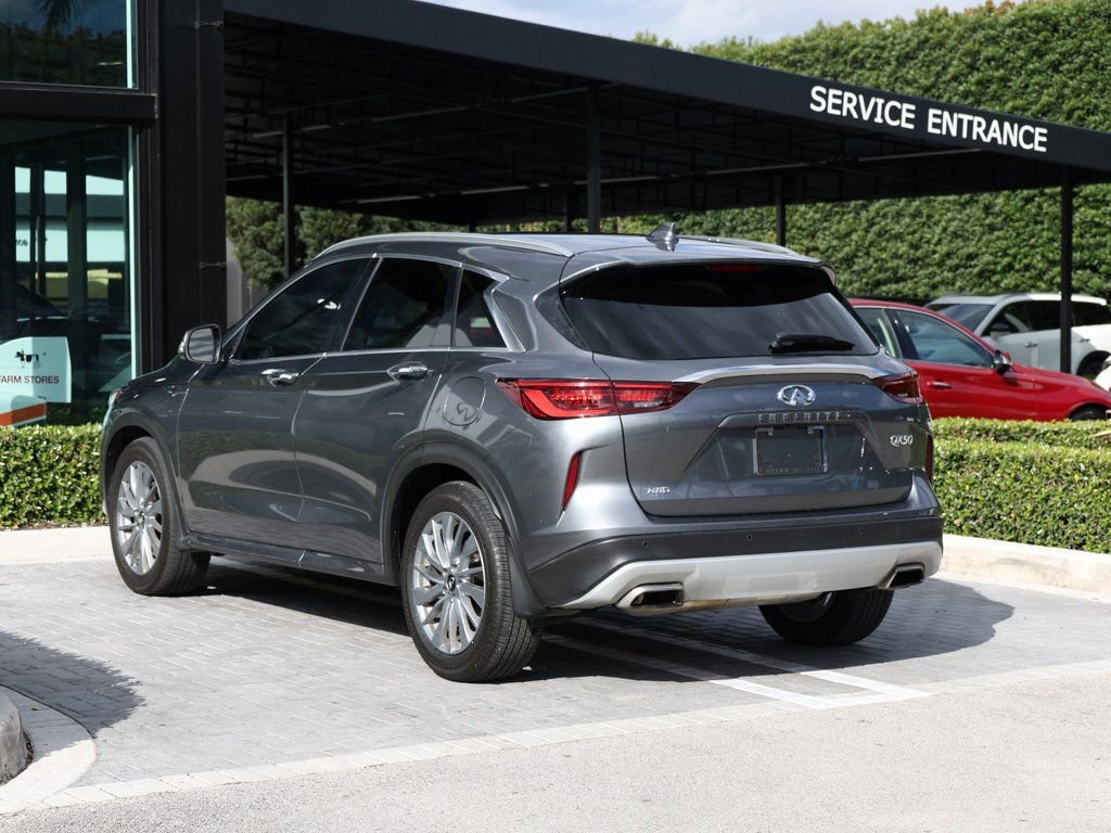 Certified 2025 INFINITI QX50 Luxe image 5